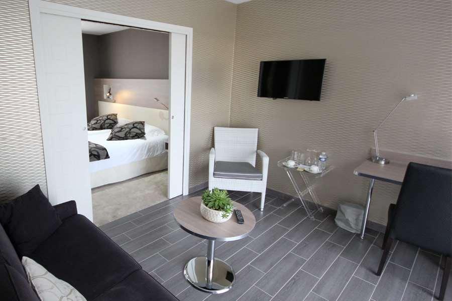 Logis Auberge Bienvenue Doué-la-Fontaine Quarto foto